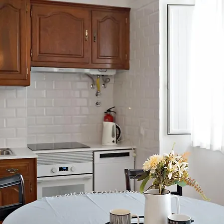 A Casinha 27 * Nazaré